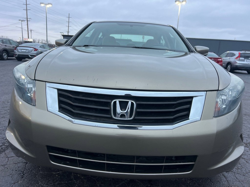Used 2010 Honda Accord LX-P image 2