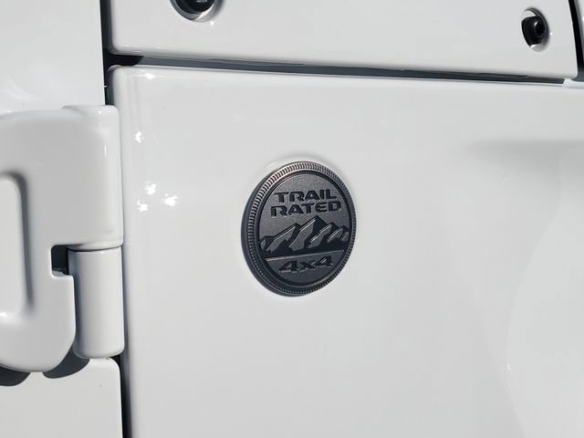 New 2026 Jeep Wrangler Unlimited Sahara AWD/4WD image 7