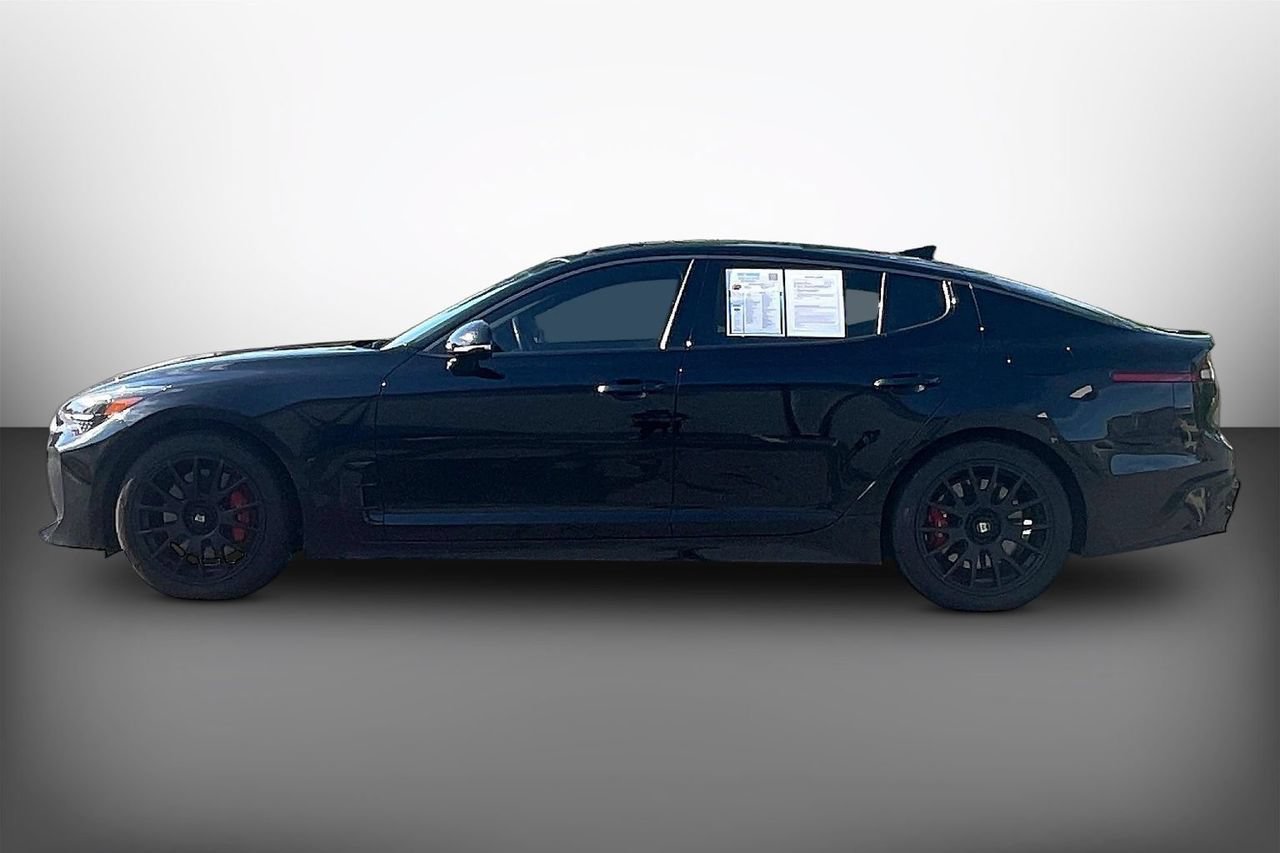 Used 2023 Kia Stinger GT-Line w/ Sun & Sound Package RWD image 5