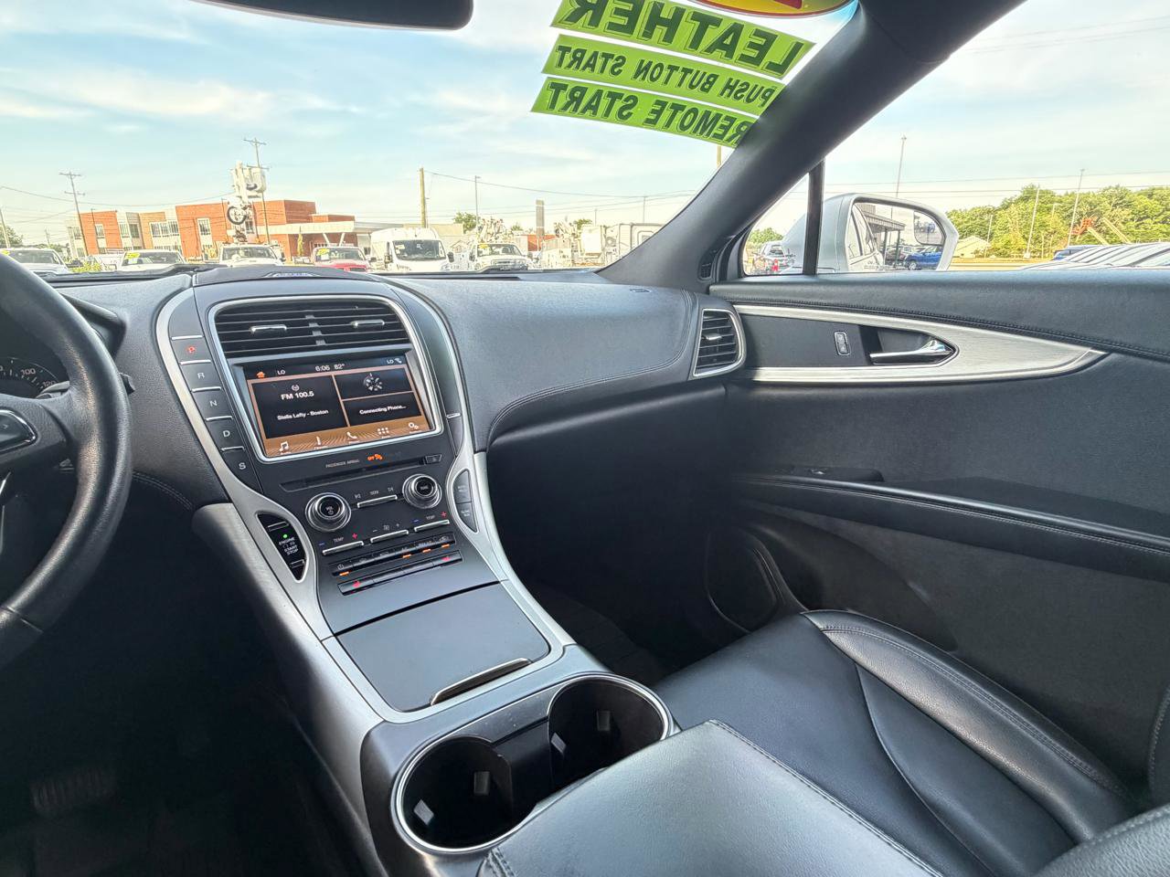 Used 2018 Lincoln MKX Premiere AWD/4WD image 17