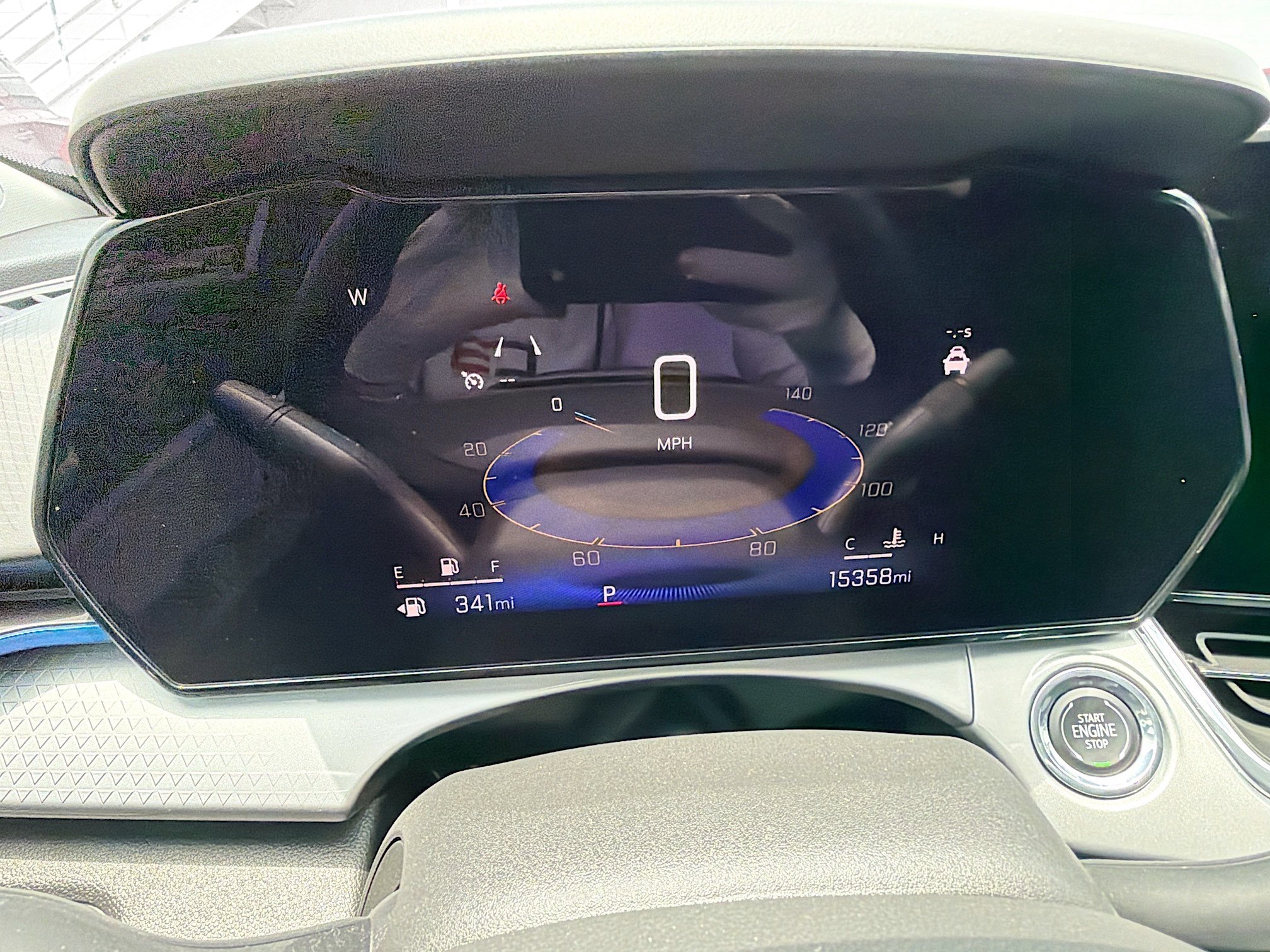 Used 2025 Chevrolet Trax LT w/ LT Convenience Package FWD image 38