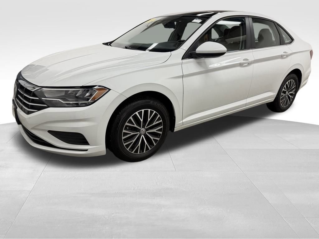 Used 2019 Volkswagen Jetta SE w/ Cold Weather Package image 3