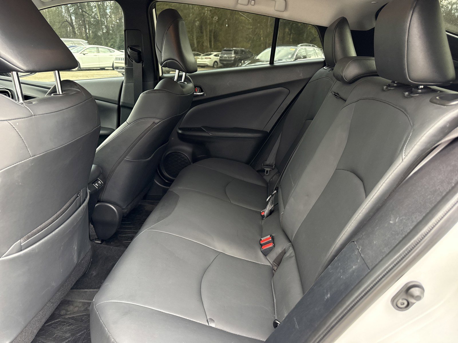 Used 2021 Toyota Prius image 13