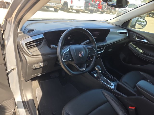 Used 2024 Buick Encore GX Sport Touring FWD image 10