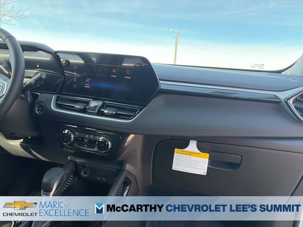 New 2026 Chevrolet TrailBlazer LT w/ Convenience Package FWD image 31