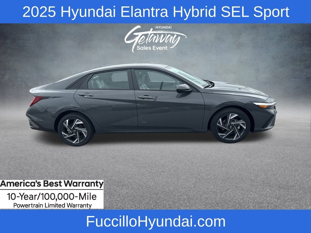 New 2025 Hyundai Elantra SEL image 5