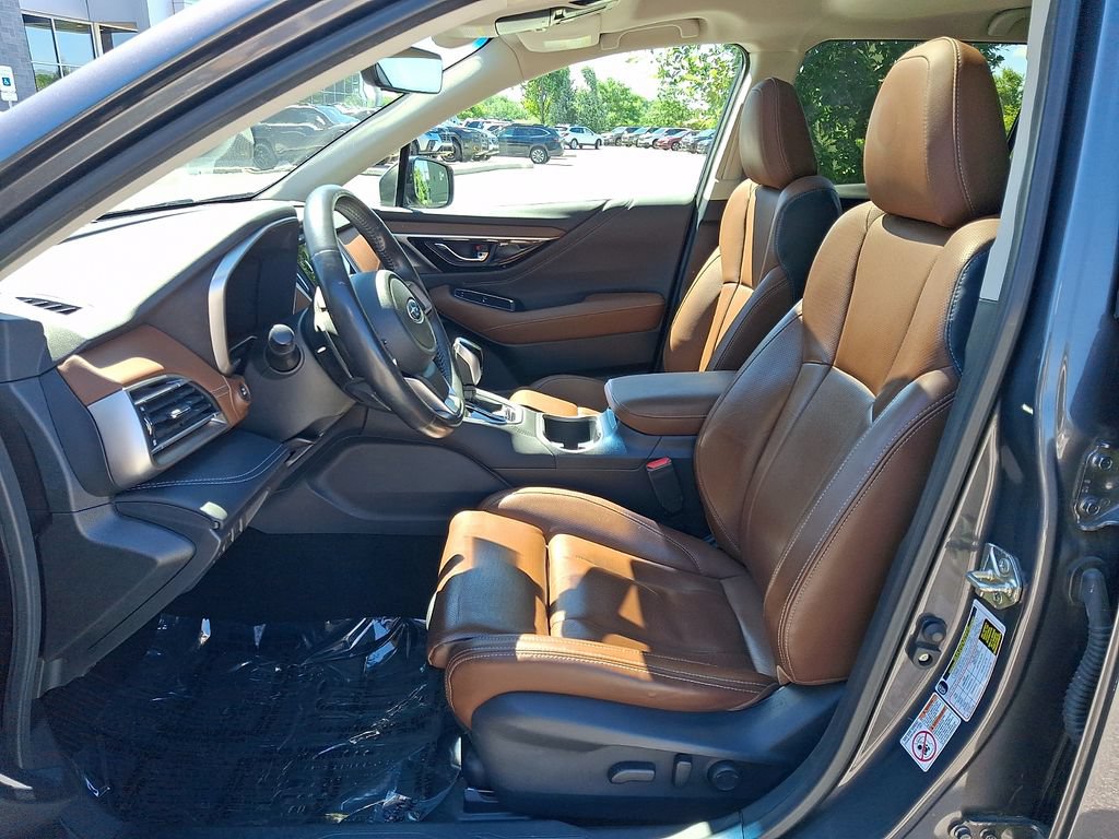 Used 2020 Subaru Outback Touring AWD/4WD image 14