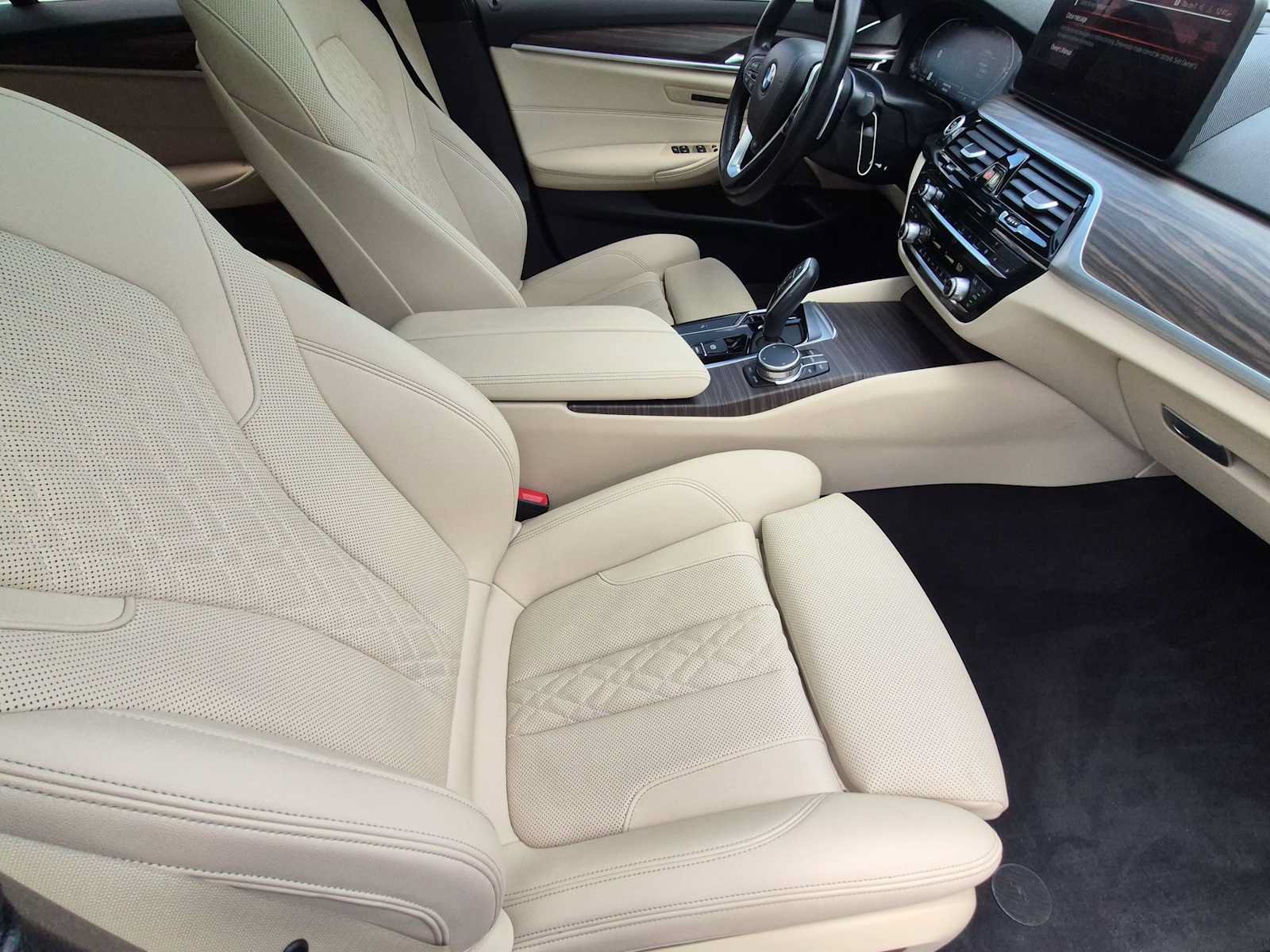 Used 2023 BMW 540i xDrive w/ Premium Package AWD/4WD image 23