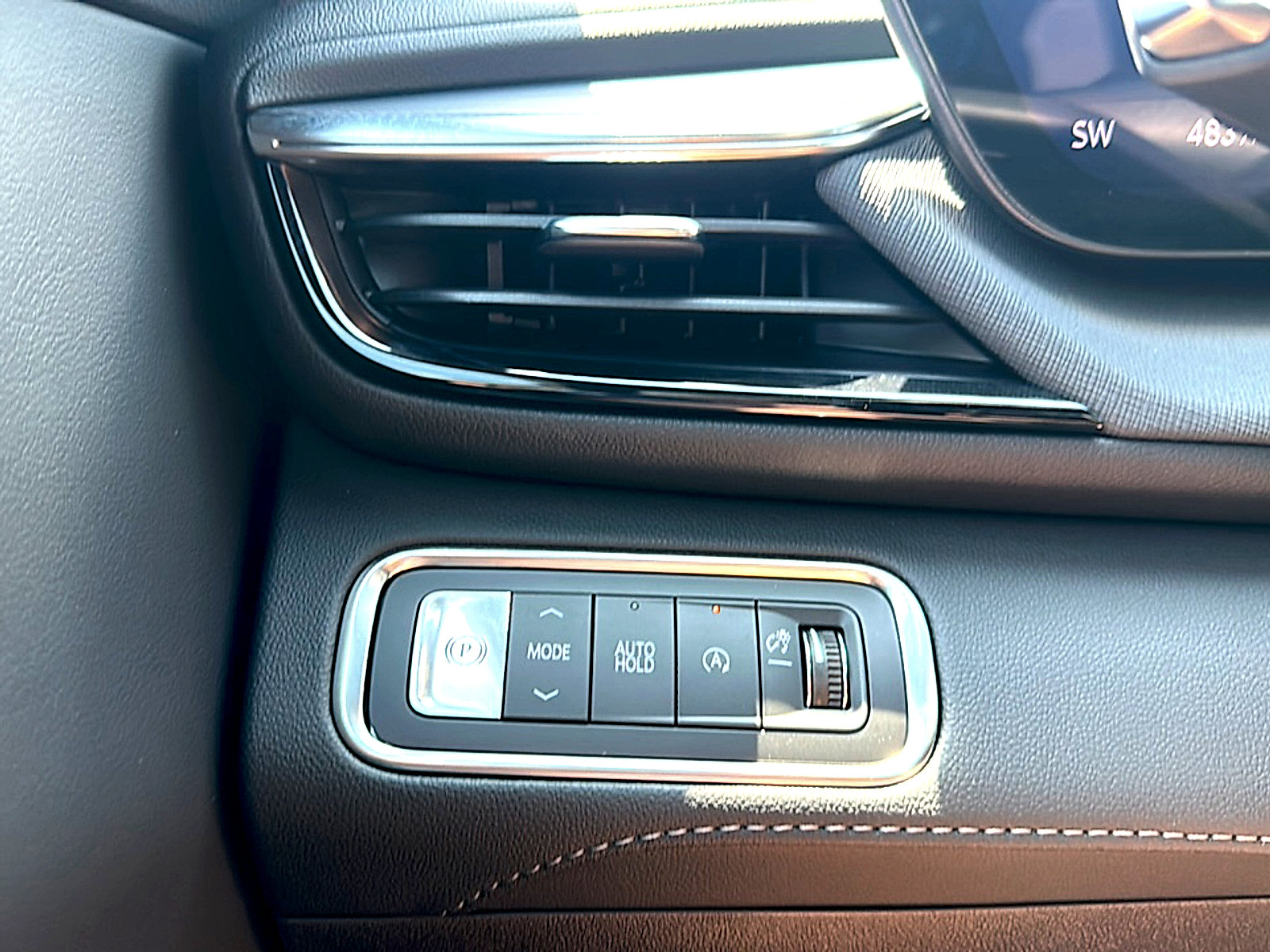 New 2026 Buick Enclave Sport Touring w/ Super Cruise Package FWD image 28