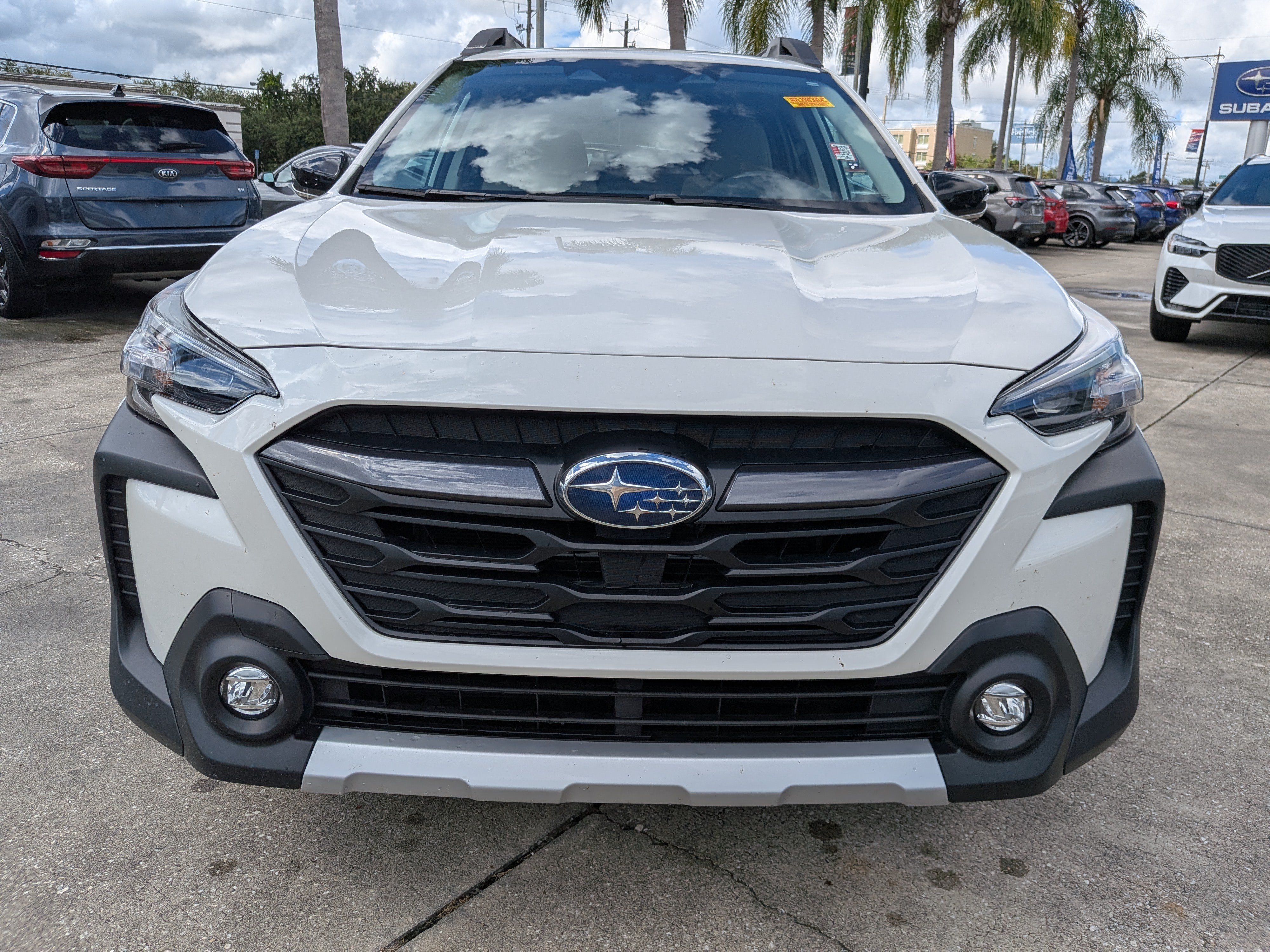 Certified 2024 Subaru Outback Limited AWD/4WD image 9