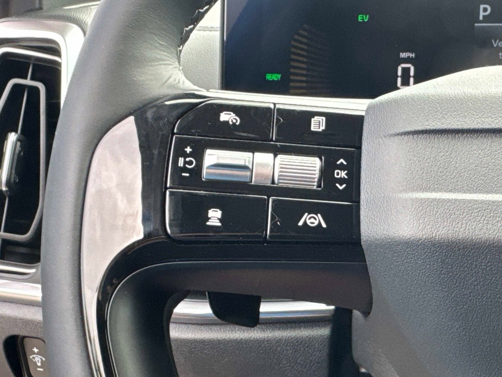 New 2026 Kia Sorento EX FWD image 28