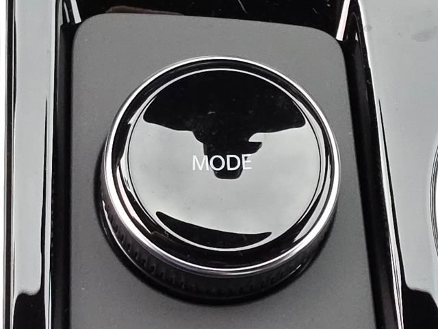 New 2026 Chevrolet Equinox LT image 9