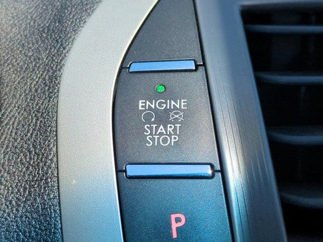 Used 2020 Lincoln MKZ FWD image 25