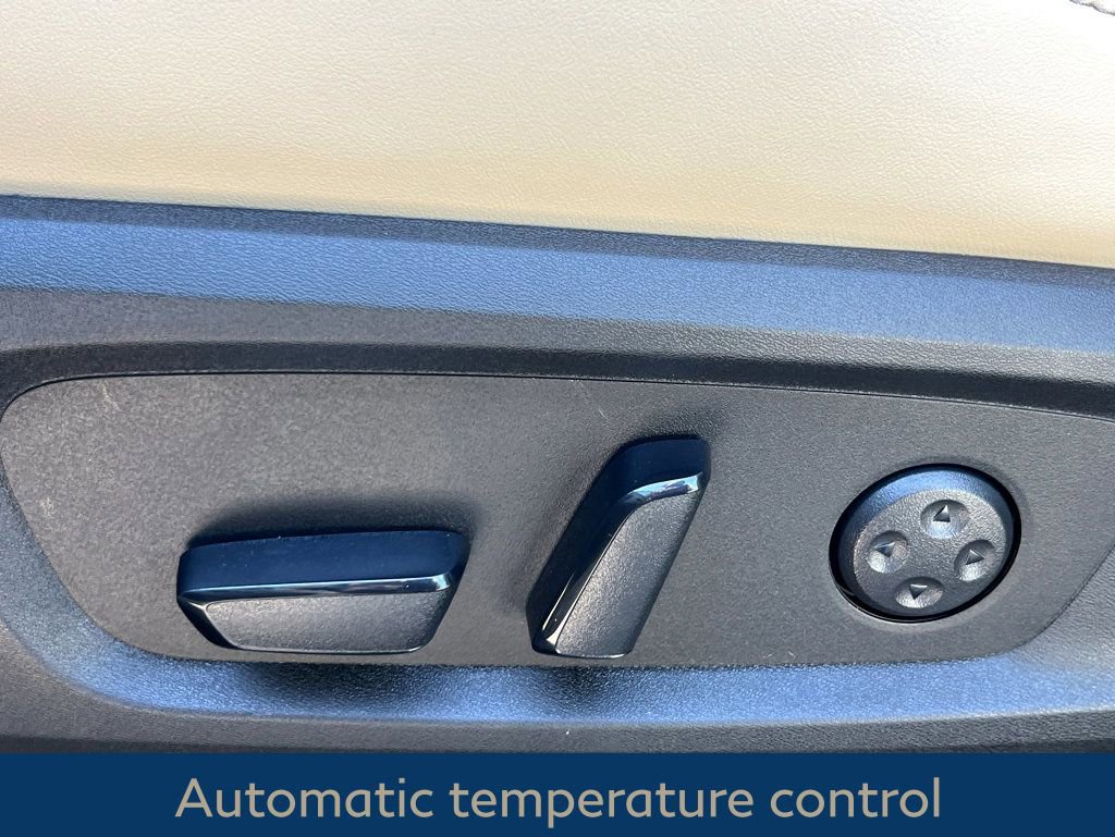 Certified 2025 INFINITI QX60 Luxe w/ Cargo Package image 8