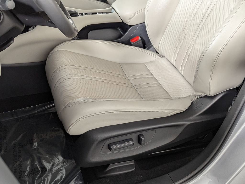 Used 2024 Honda HR-V EX-L image 16