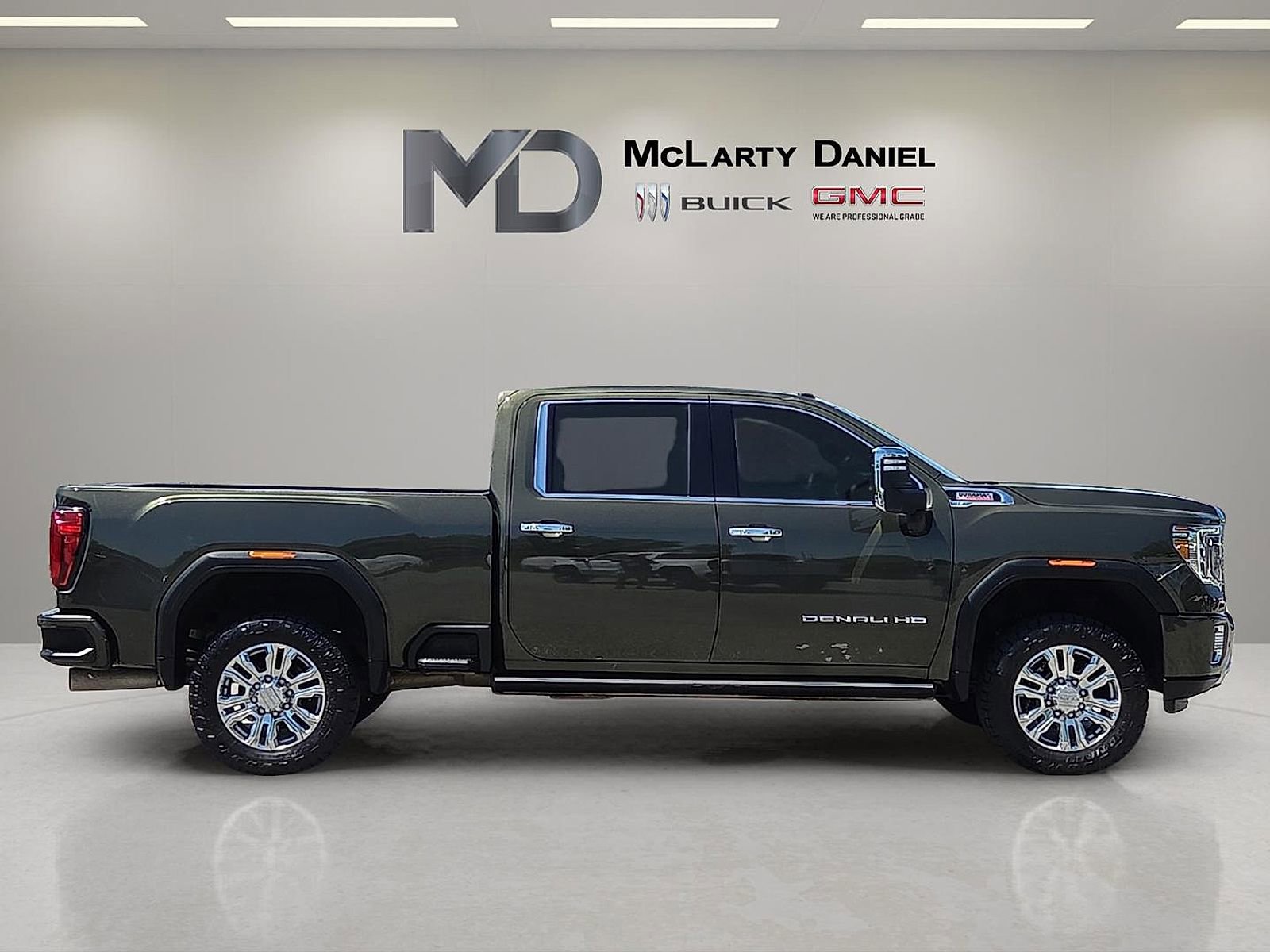 Used 2022 GMC Sierra 2500 Denali AWD/4WD image 6