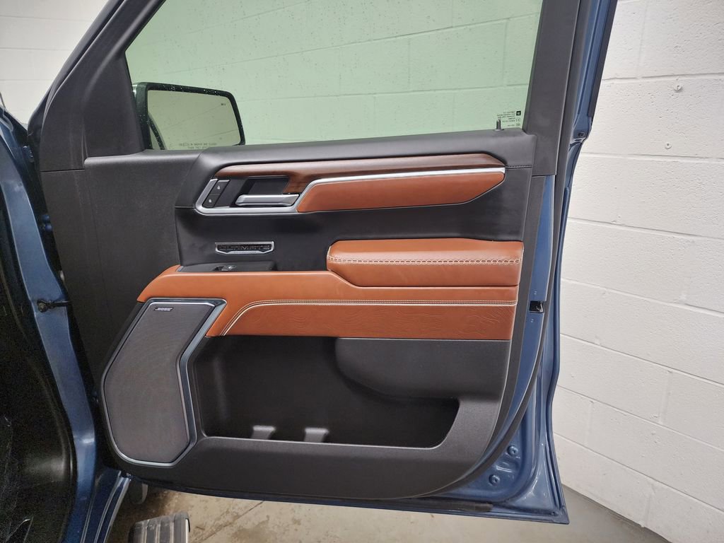 Used 2025 GMC Sierra 1500 Denali Ultimate image 38