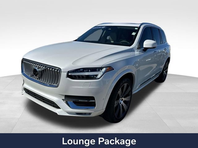 Used 2023 Volvo XC90 B6 Ultimate w/ Lounge Package image 3