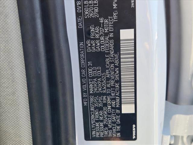 Used 2018 Volvo XC60 T5 Momentum w/ Vision Package image 24