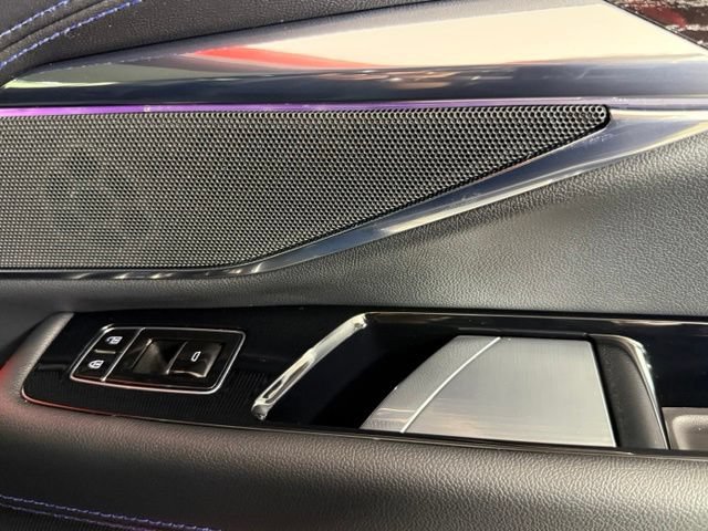 Certified 2026 Cadillac Escalade IQ Sport 1 w/ LPO, Floor Liner Package AWD/4WD image 28
