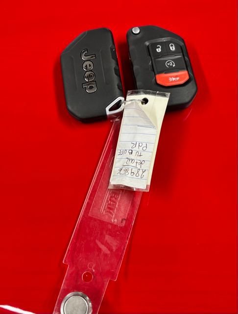 Used 2022 Jeep Gladiator Sport AWD/4WD image 27
