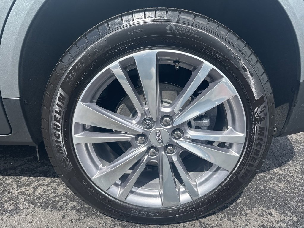 Certified 2024 Cadillac XT5 Premium Luxury w/ Platinum Package image 12