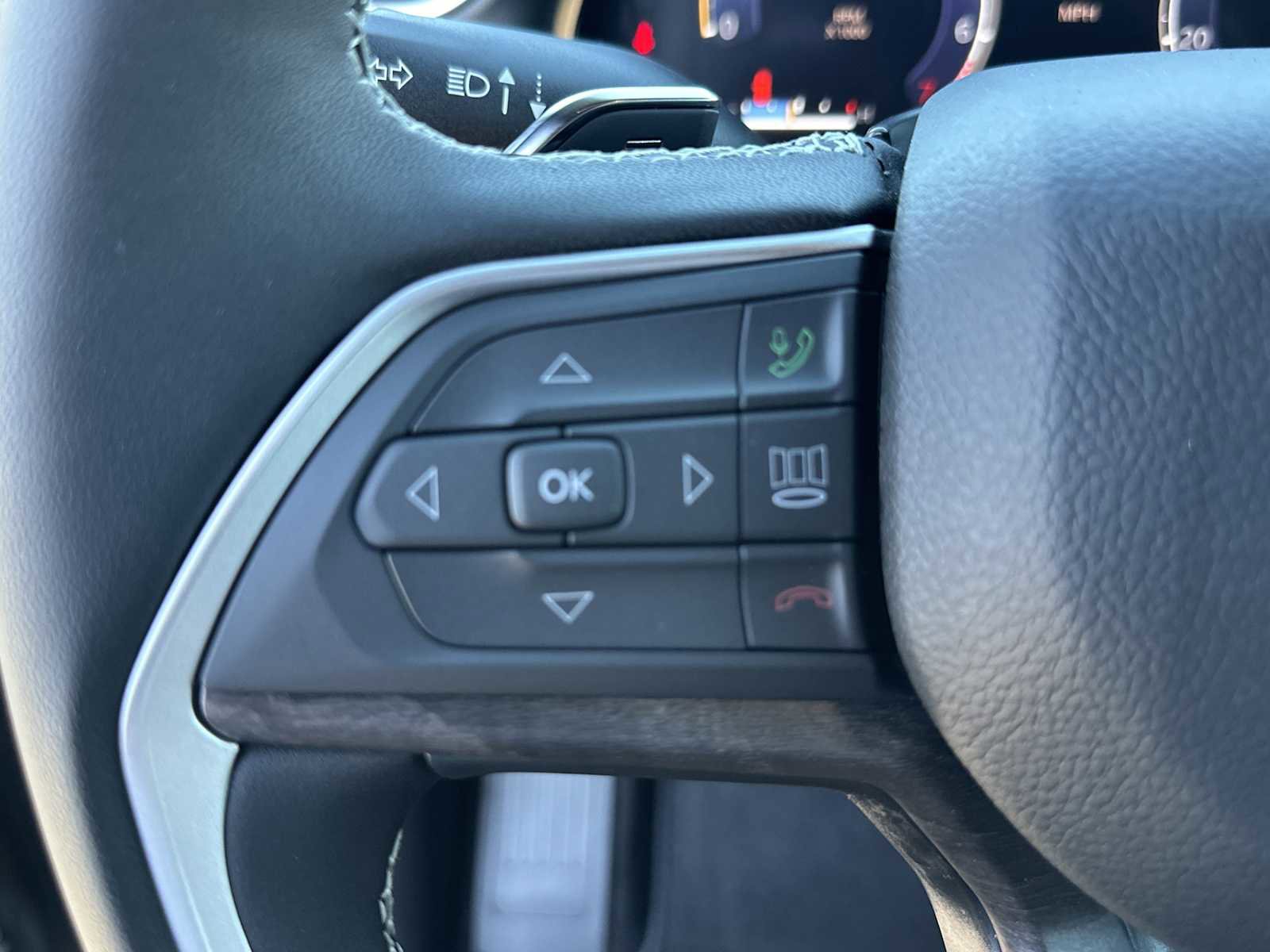 New 2025 Jeep Grand Cherokee L Limited image 27