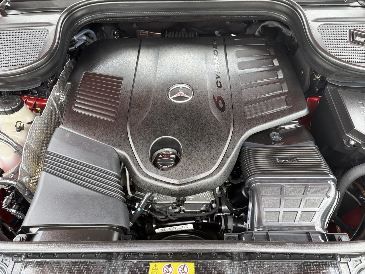 Used 2023 Mercedes-Benz GLS 450 4MATIC image 11
