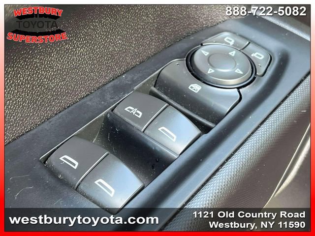 Used 2022 Chevrolet Silverado 1500 Custom Trail Boss AWD/4WD image 19