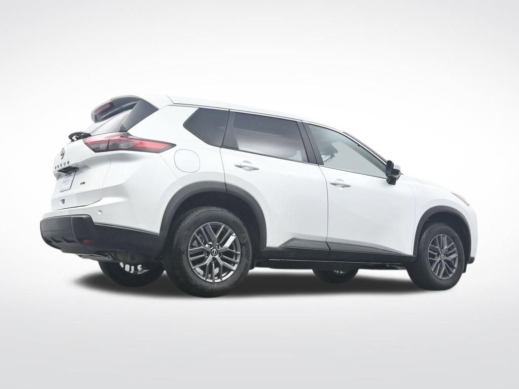Used 2026 Nissan Rogue SV AWD/4WD image 34