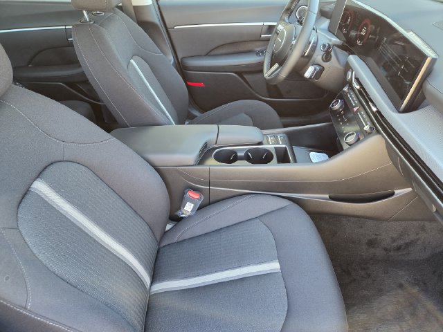 New 2026 Hyundai Sonata SEL FWD image 16