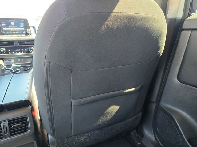 Used 2025 Nissan Rogue SV AWD/4WD image 13