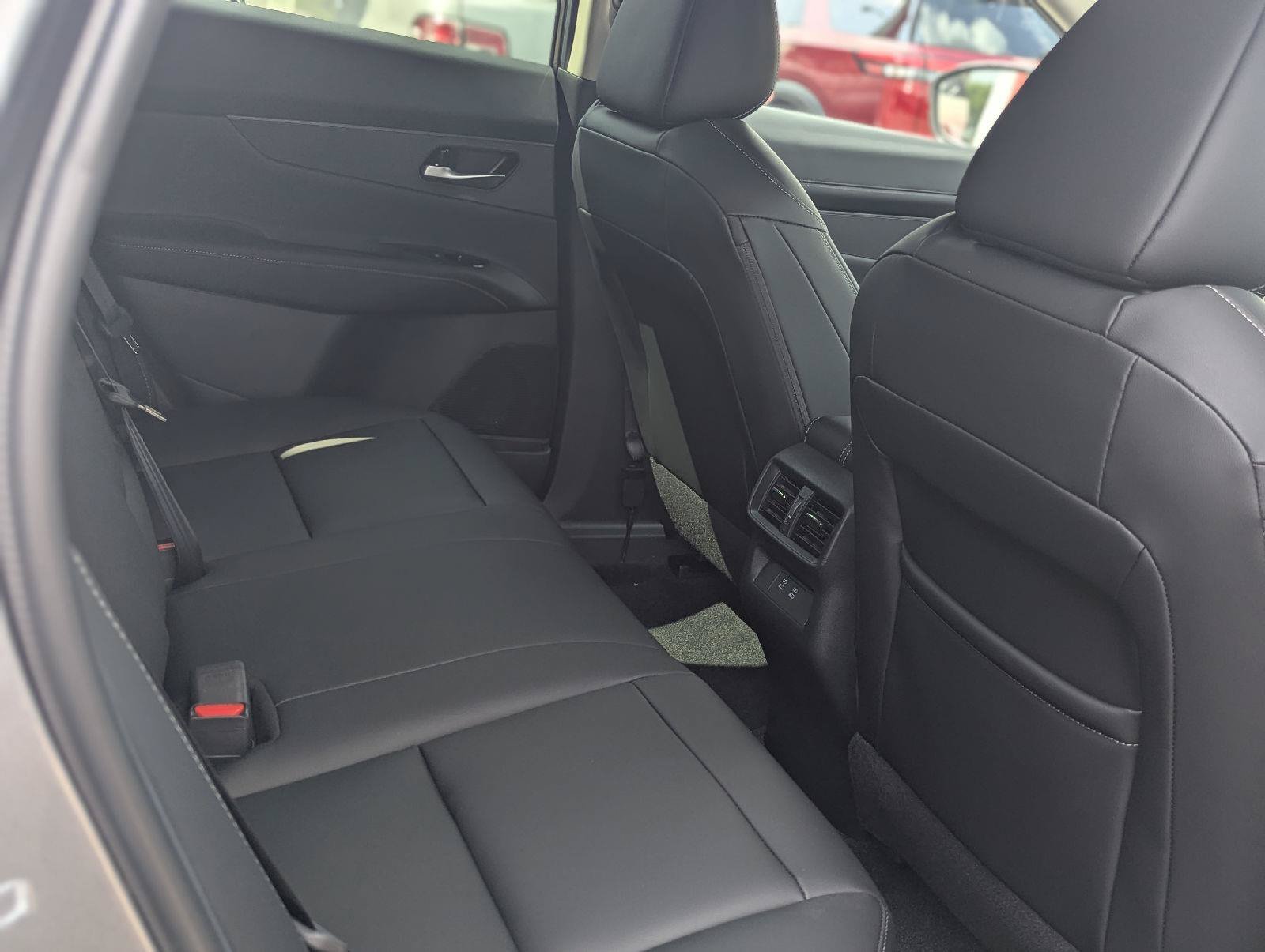 New 2026 Nissan Murano SV AWD/4WD image 37