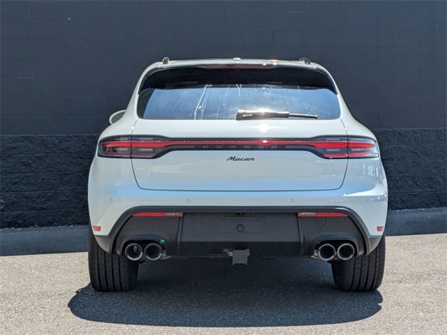 Certified 2025 Porsche Macan image 11
