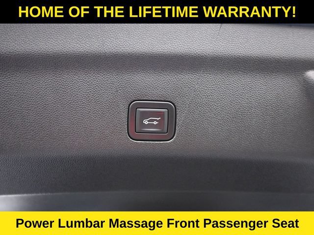 Used 2025 Cadillac Escalade Sport Platinum w/ LPO, Floor Liner Package AWD/4WD image 53