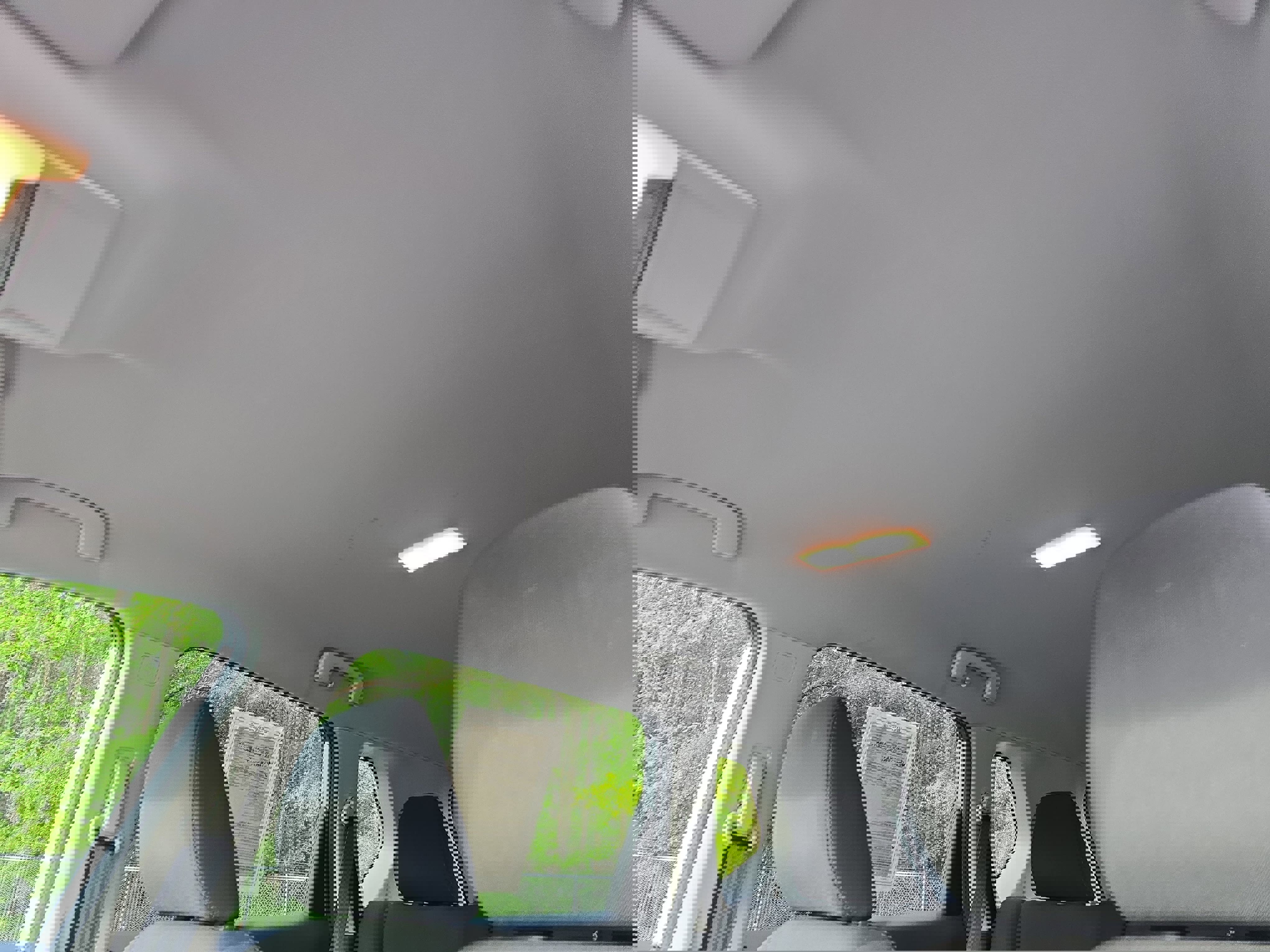 Used 2024 Nissan Rogue S image 31