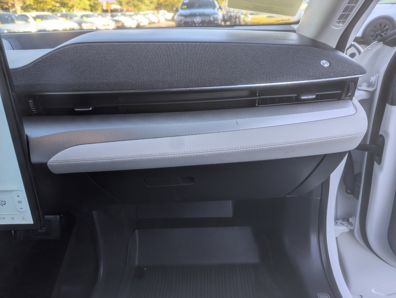 Used 2022 Ford Mustang Mach-E Premium w/ Ice White Appearance Package image 34