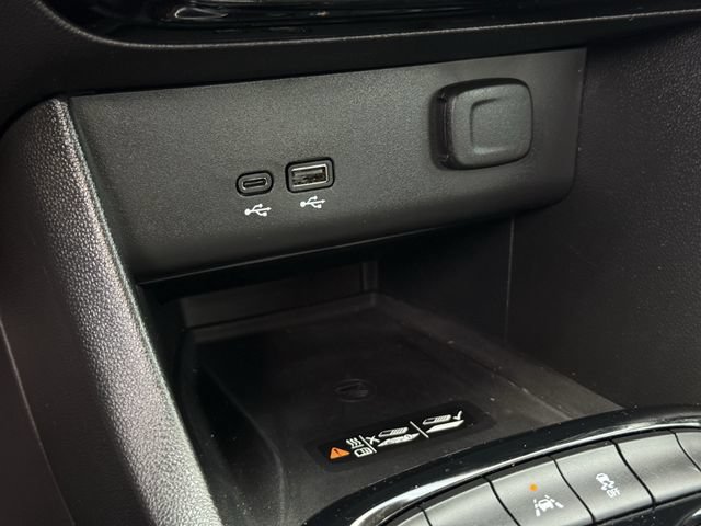 Used 2026 Buick Encore GX Sport Touring w/ Advanced Technology Package FWD image 18