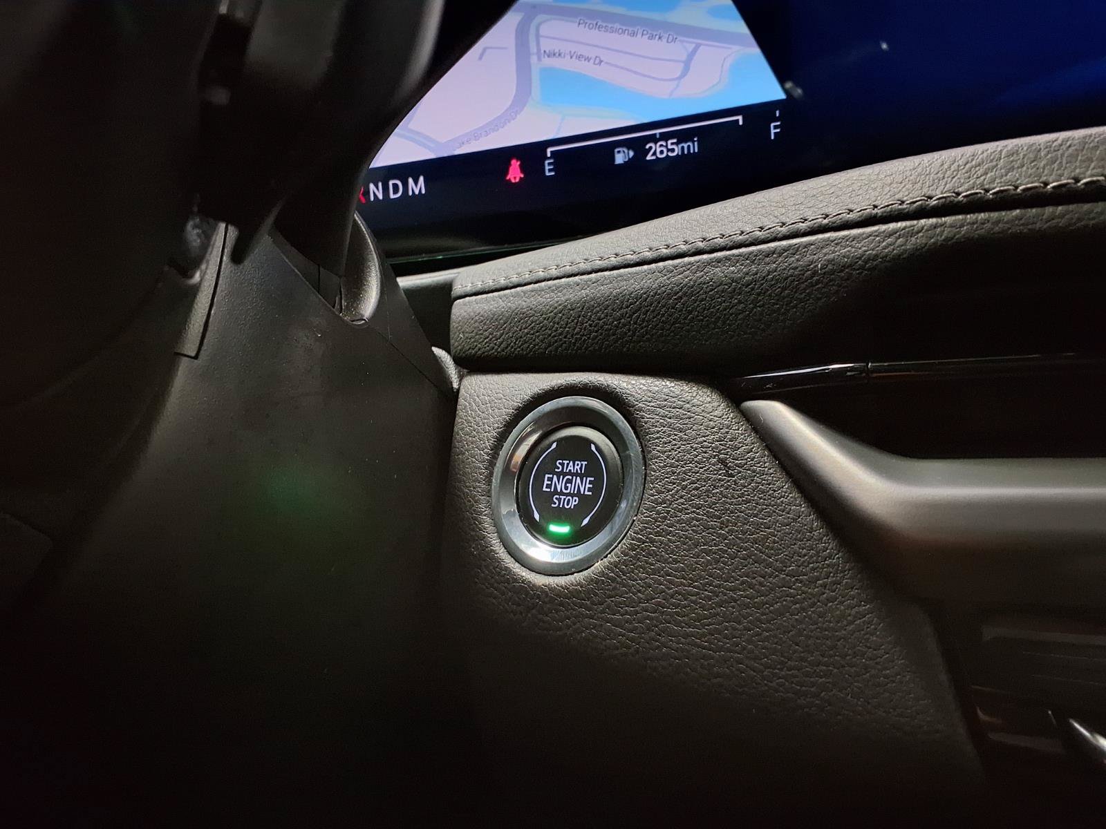 Certified 2024 Cadillac XT4 Premium Luxury w/ Technology Package FWD image 25