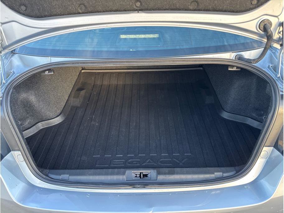 Used 2019 Subaru Legacy 2.5i Limited image 12