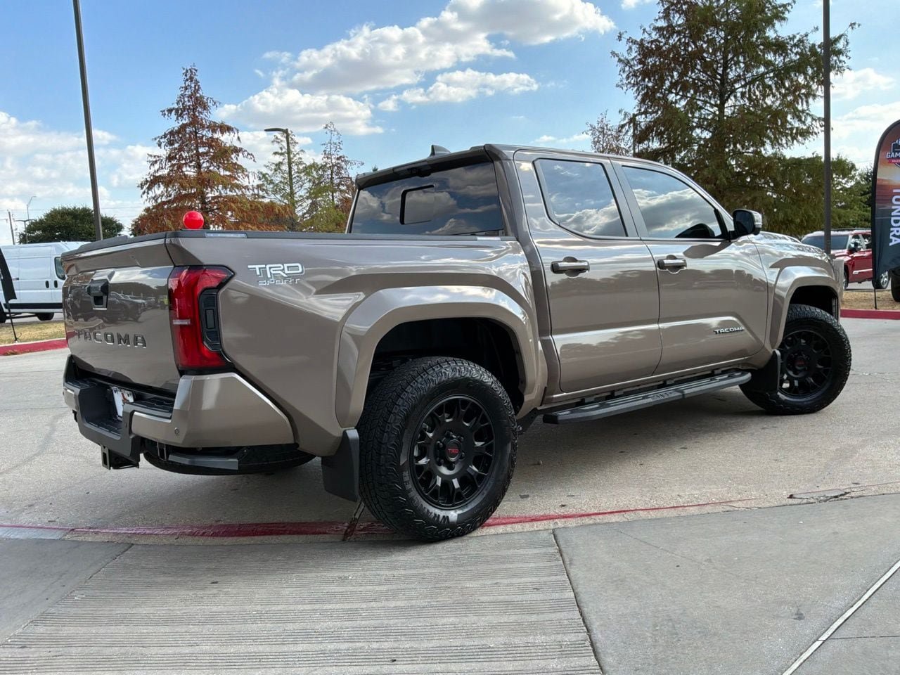Used 2026 Toyota Tacoma TRD Sport w/ TRD Sport Premium Package RWD image 6