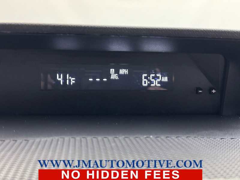 Used 2019 Subaru Ascent Premium image 36