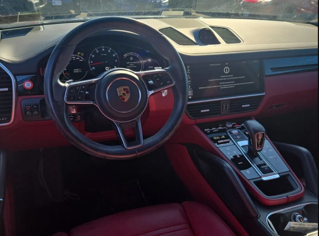 Used 2019 Porsche Cayenne AWD/4WD image 3