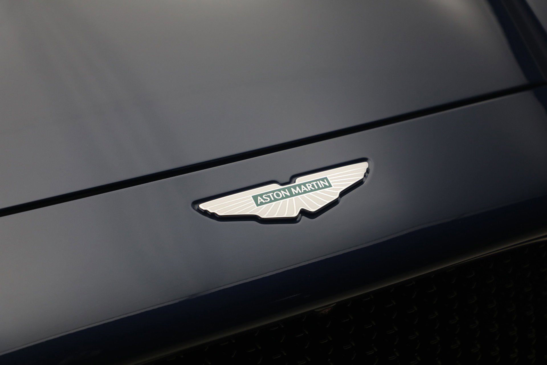 New 2026 Aston Martin DBX S AWD/4WD image 32