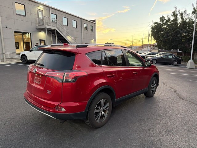 Used 2017 Toyota RAV4 XLE w/ Plus Special Value Package AWD/4WD image 5