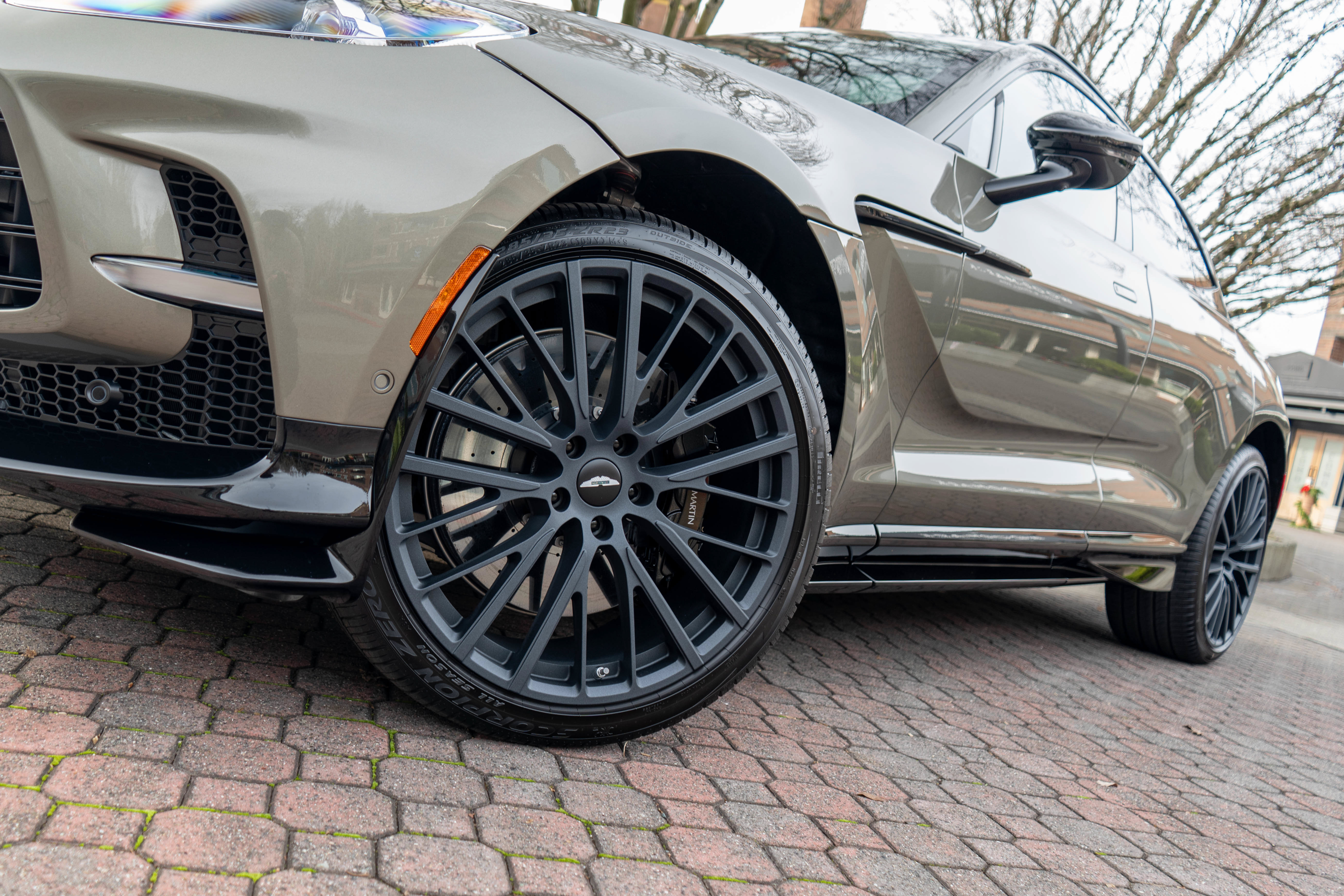 New 2026 Aston Martin DBX 707 AWD/4WD image 42