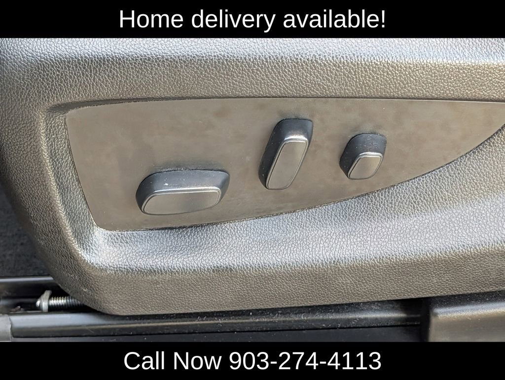 Used 2019 Chevrolet Tahoe LS w/ All-Season Package RWD image 29