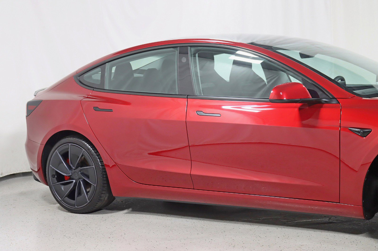 Used 2024 Tesla Model 3 Performance image 3