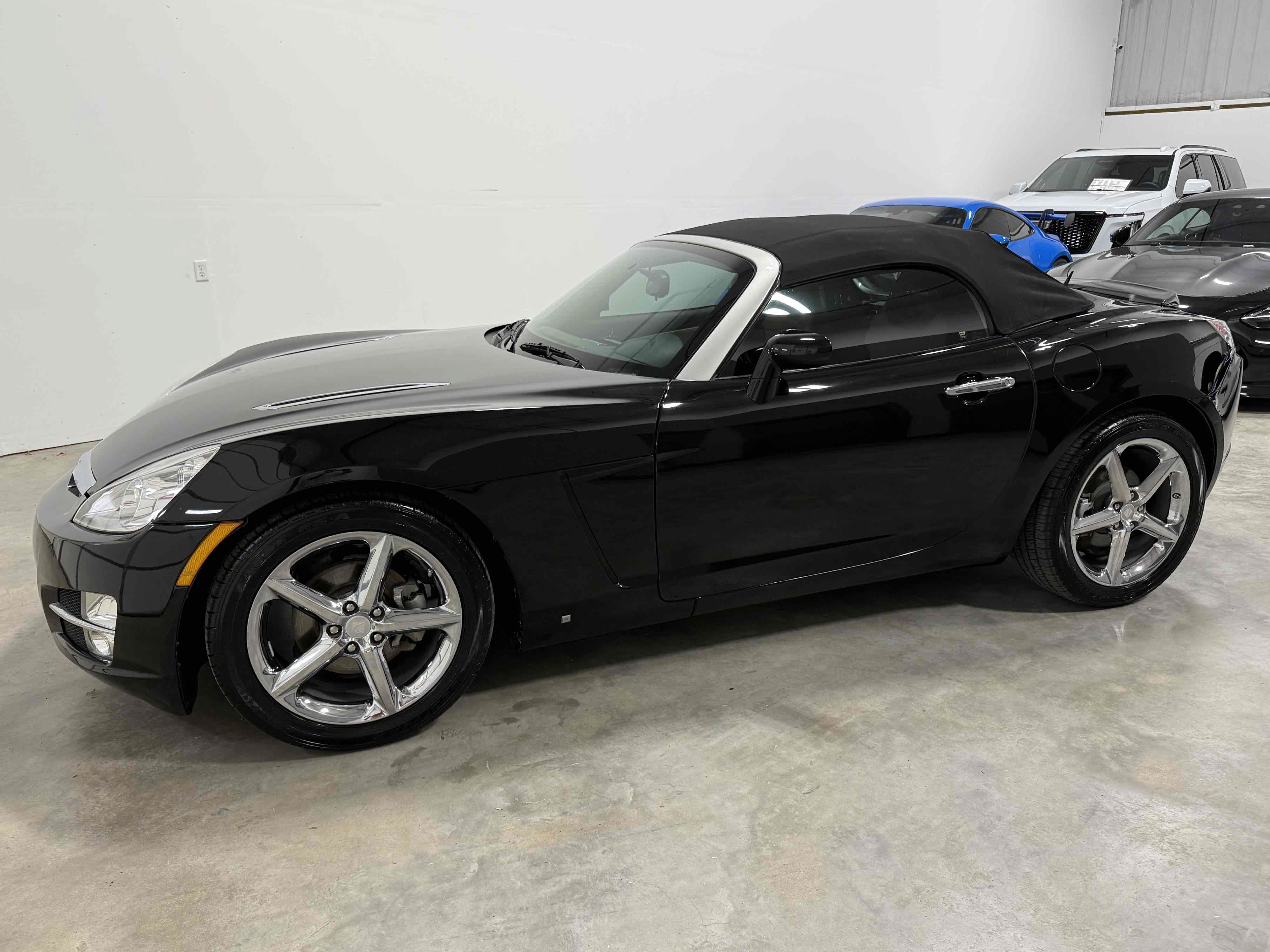 Used 2009 Saturn Sky w/ Premium Trim Package RWD image 31