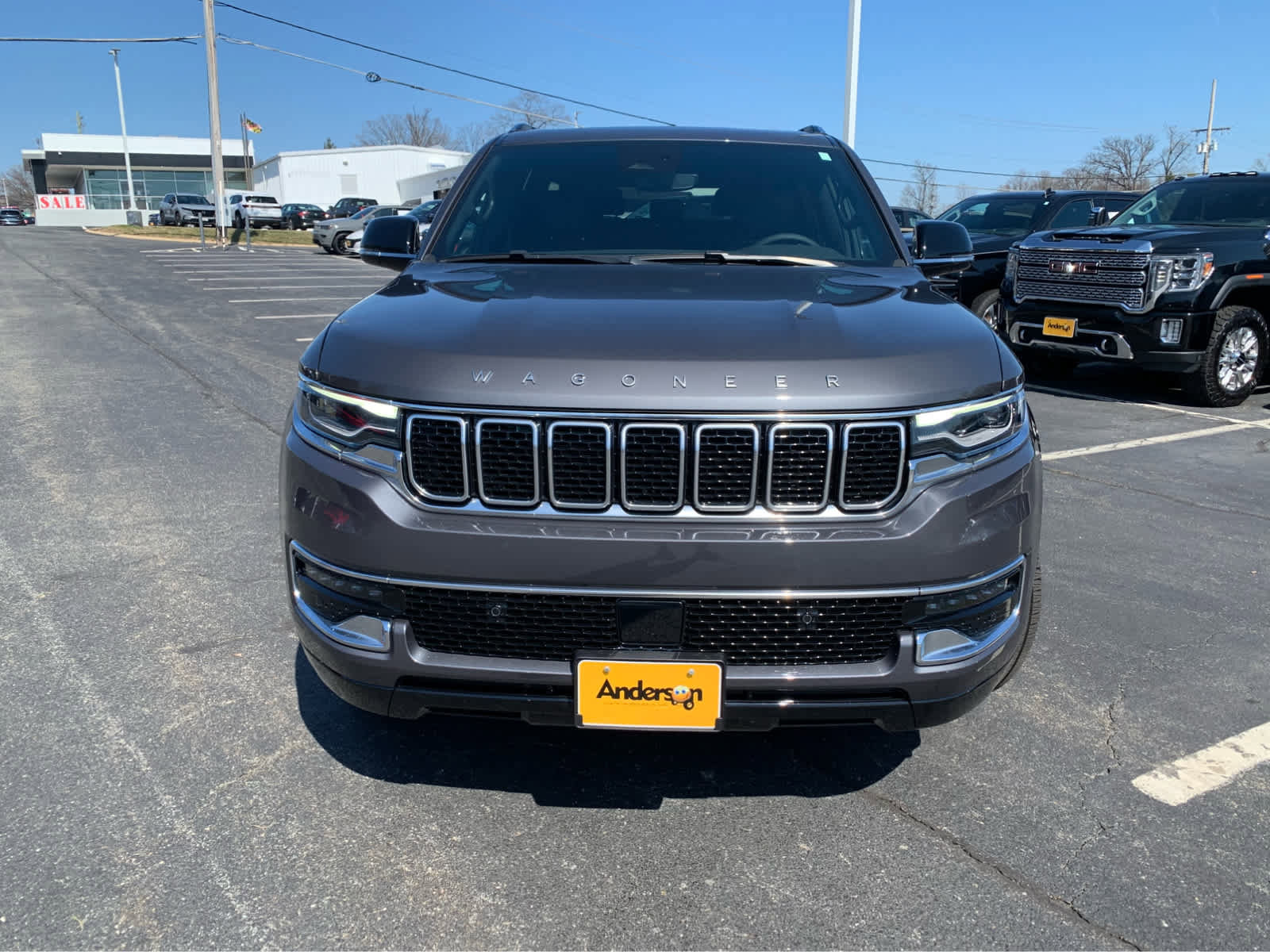 Used 2024 Jeep Wagoneer 4WD w/ Premium Group I image 2